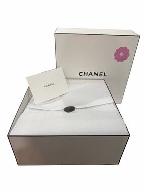CHANEL Empty White Box with Pink Camellia Accent and Blank Card